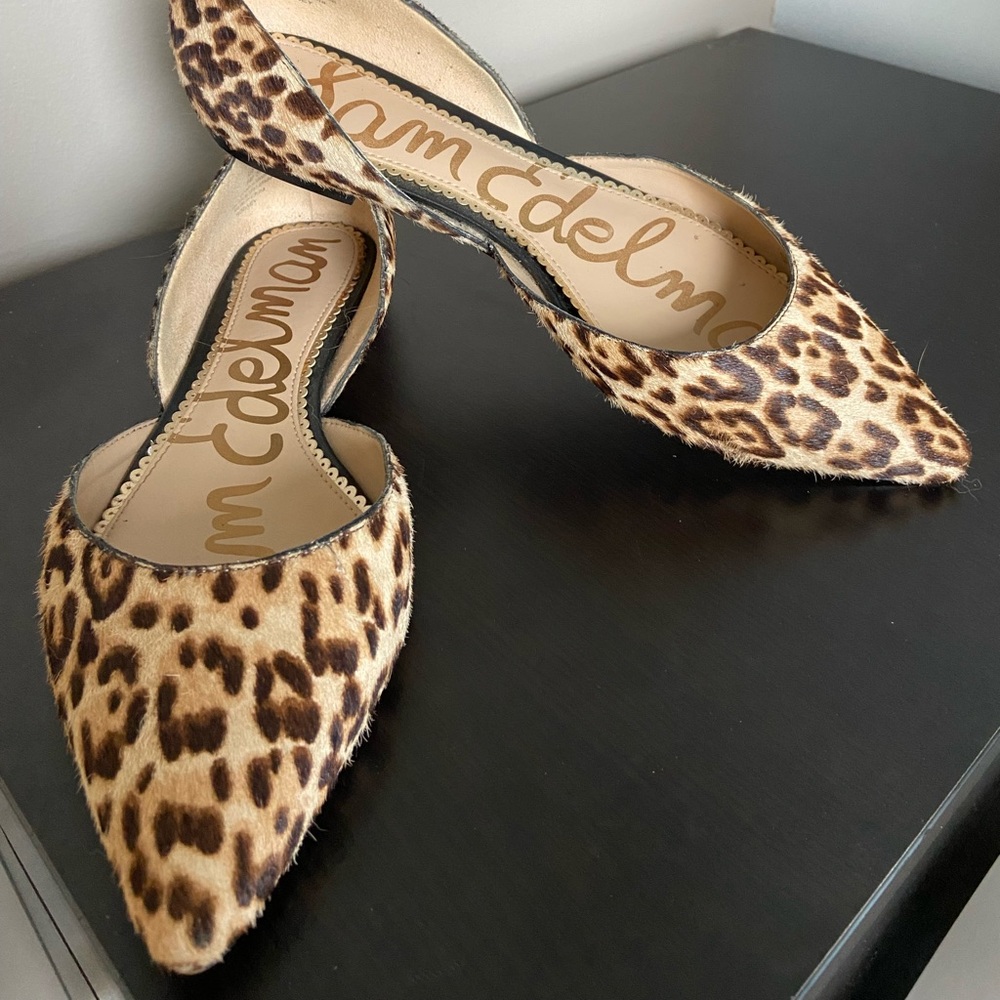 Sam Edelman Rodney D'Orsay calf-hair leopard print flat. Size 9.